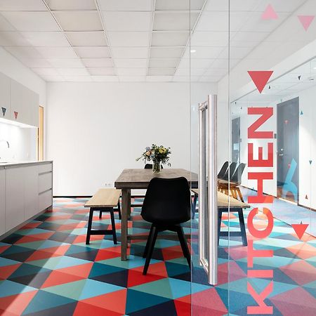 Neotel Tallinn Luaran gambar