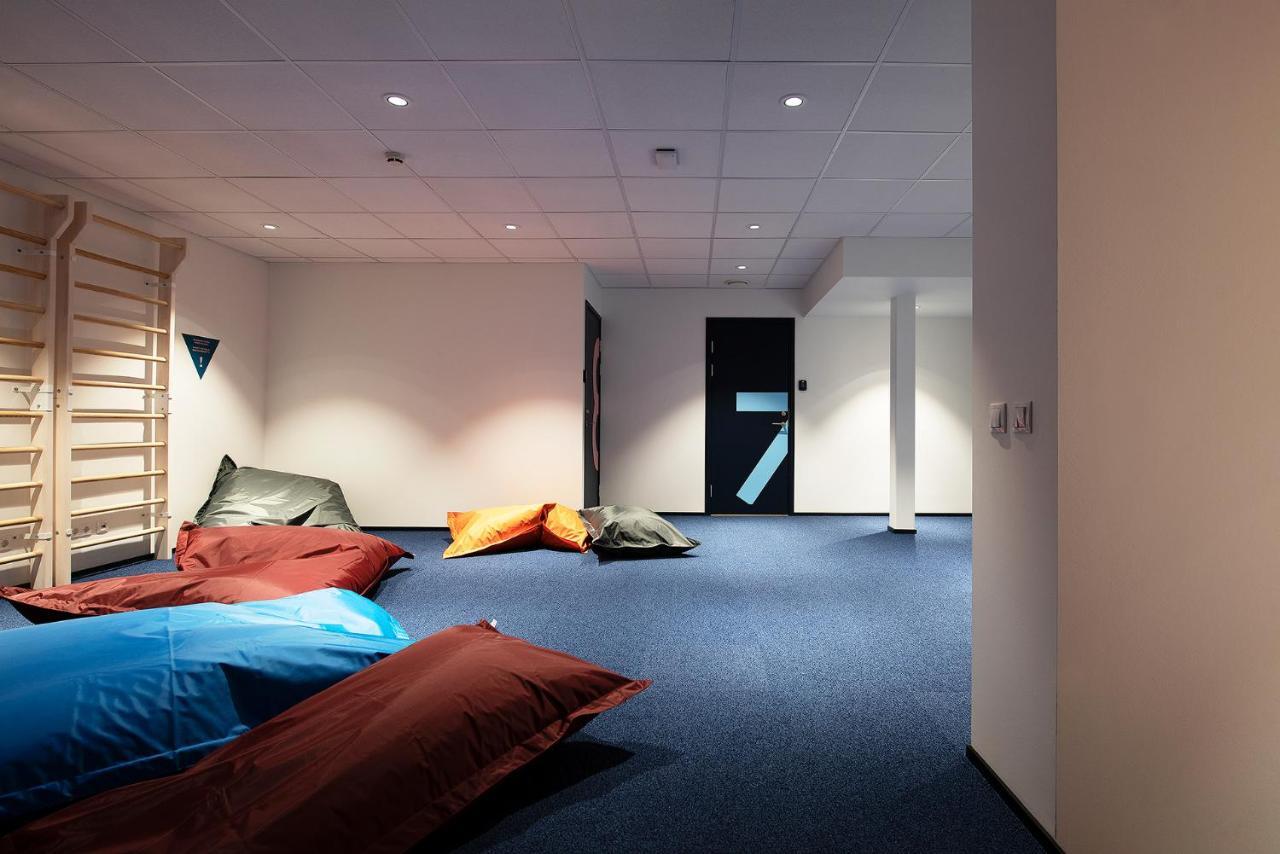 Neotel Tallinn Luaran gambar